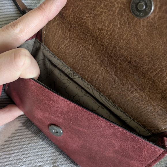 NWT Justin Boots Genuine Leather Western Wallet & Bracelet Set - Picture 6 of 10